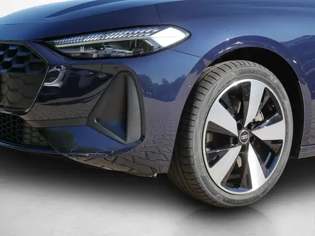 Audi A5 view 13