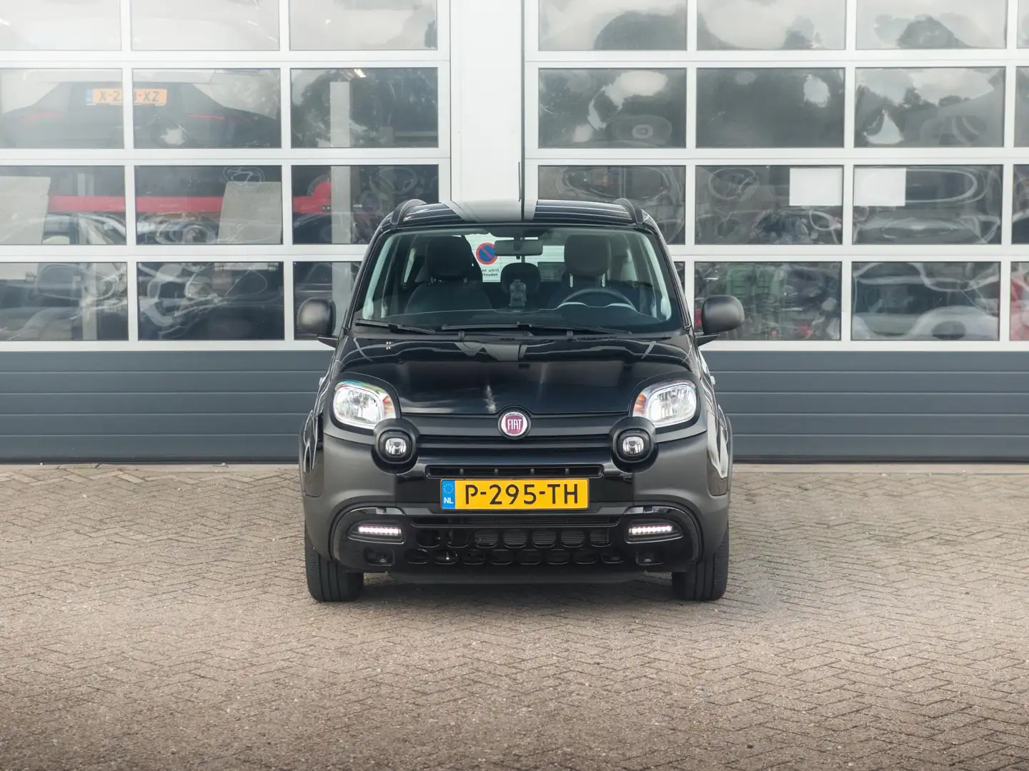 Fiat Panda Hybrid City Cross | Clima | Dakrails | Mistlampen Zwart - 2