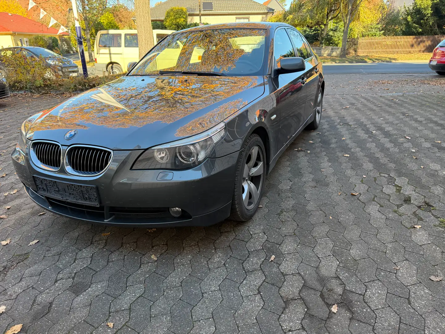 BMW 523 5er 523i.Tuv Neu Grau - 2