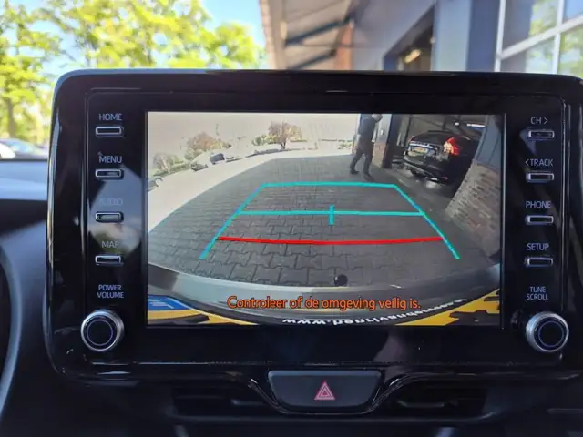 Toyota Yaris view 28