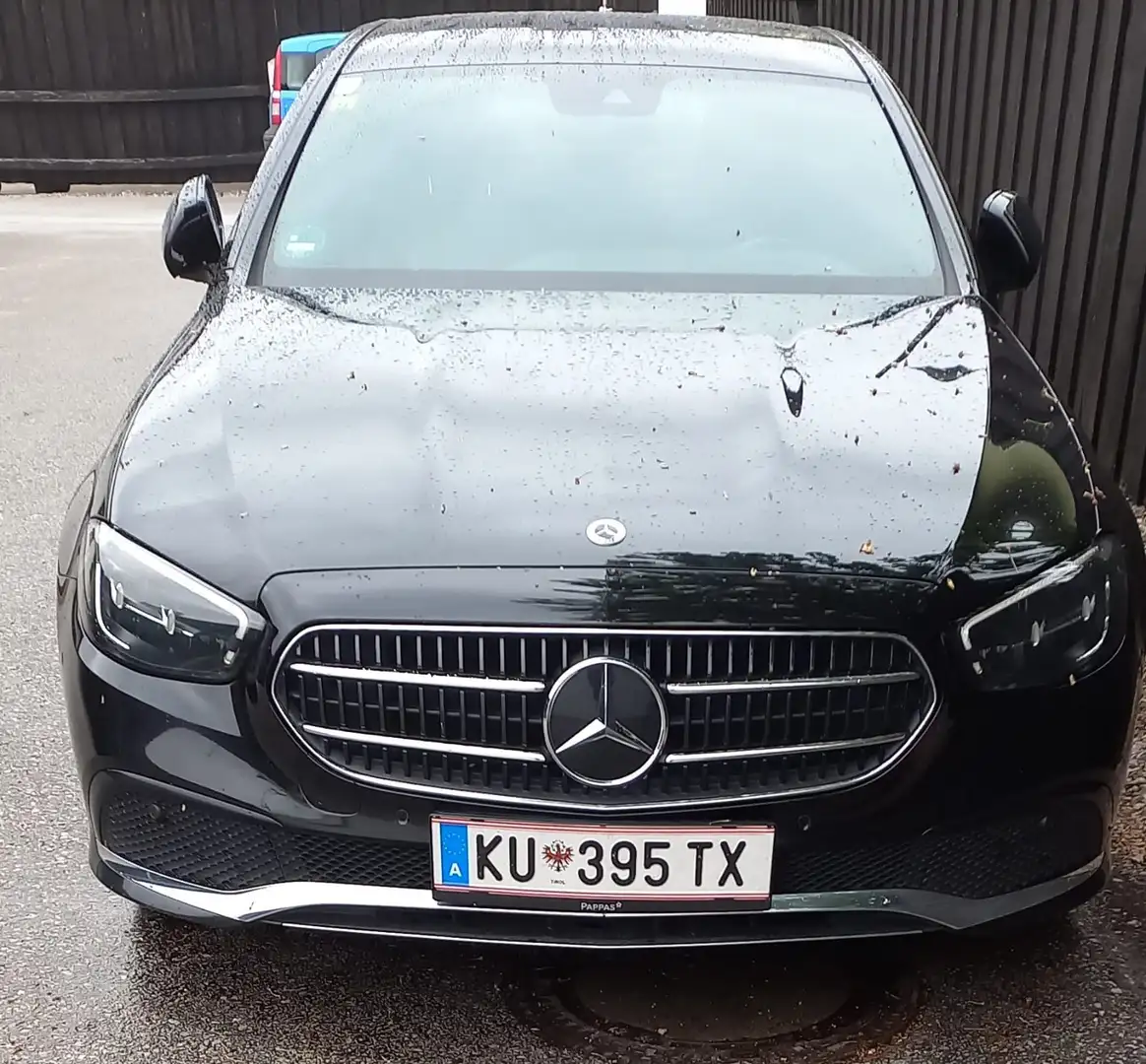 Mercedes-Benz E 220 E 220 d 4Matic Austria Edition Aut. Austria Editio Schwarz - 1