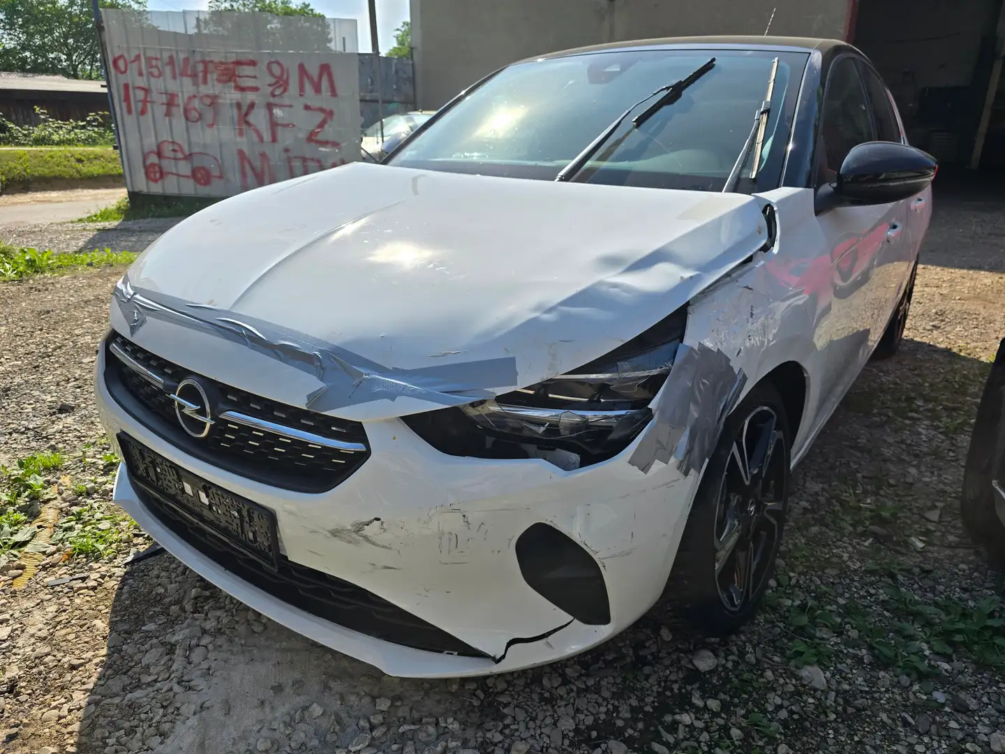 Opel Corsa Elegance Weiß - 1
