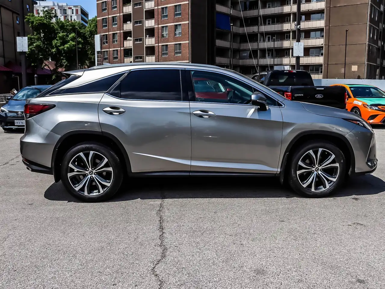 Lexus RX fotografie Lexus RX