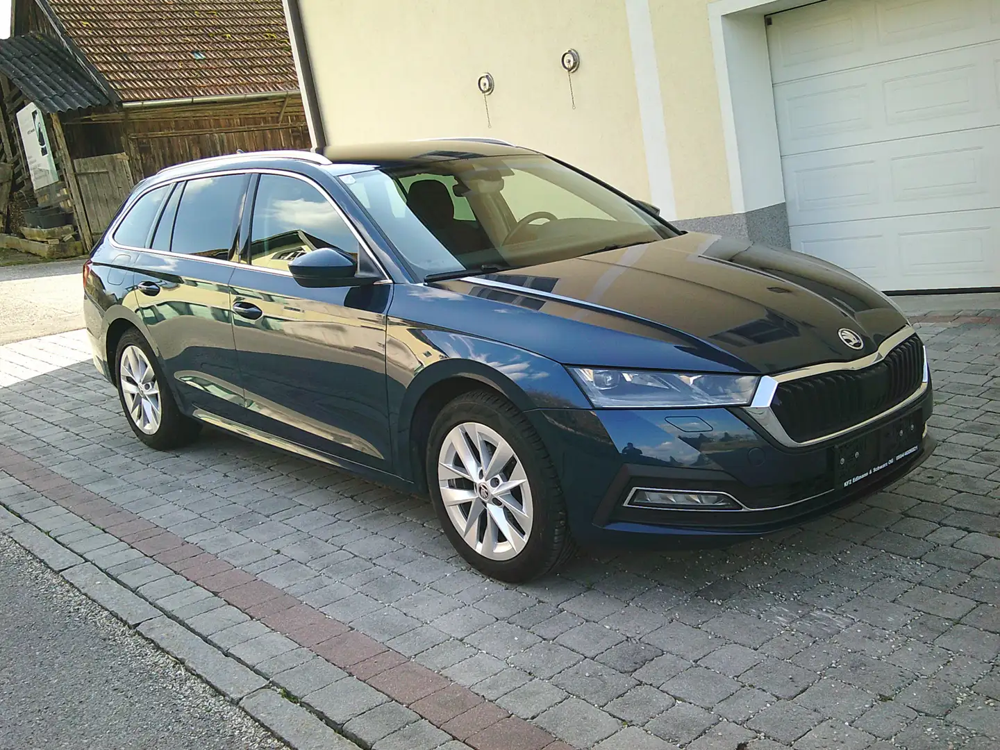 Skoda Octavia 1,5 TSI e-TEC Style DSG Blau - 2