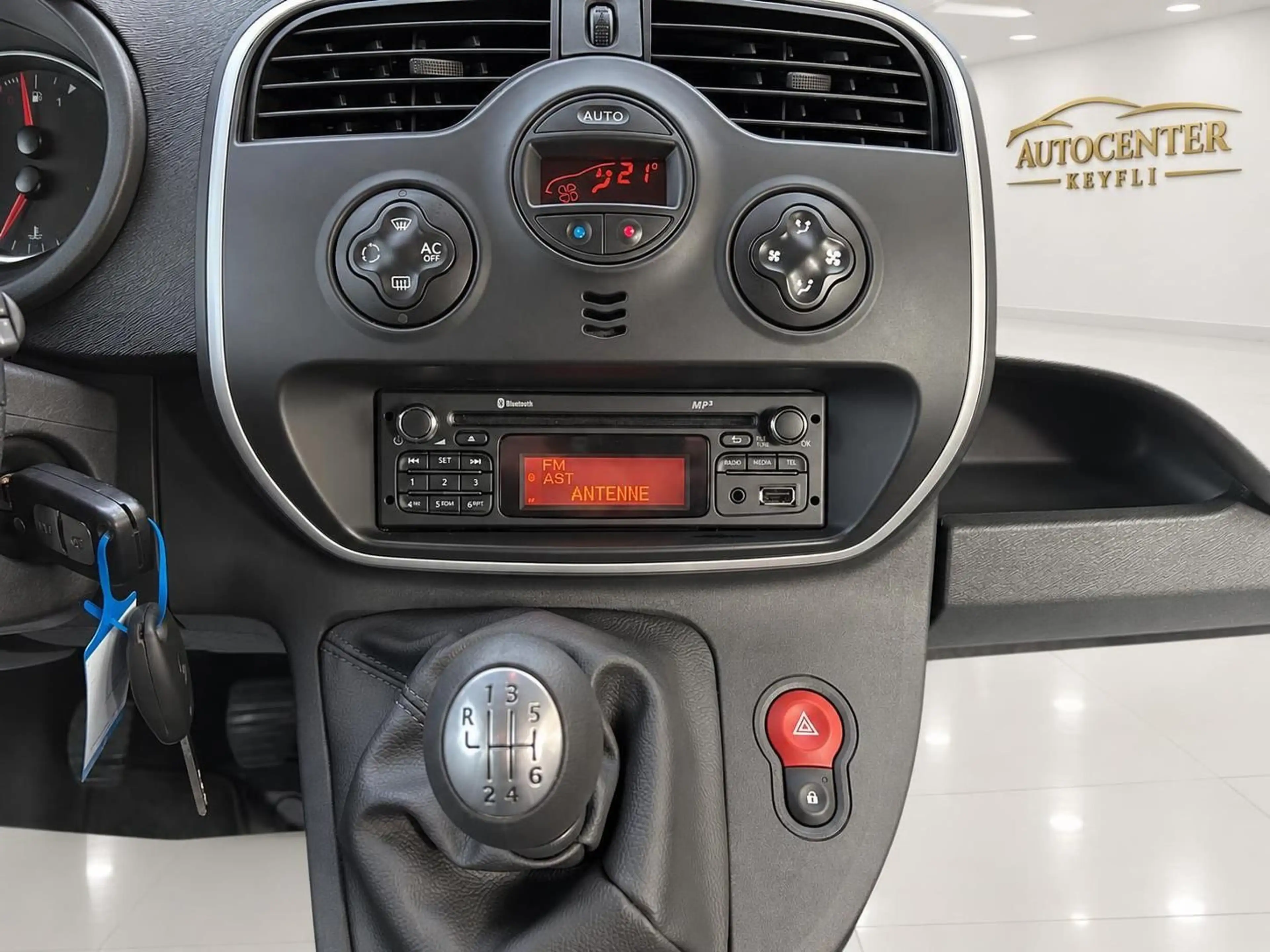Renault Kangoo Limited *KLIMAAUT*PDC*TEMPOMAT*GARANTIE* — photo 12