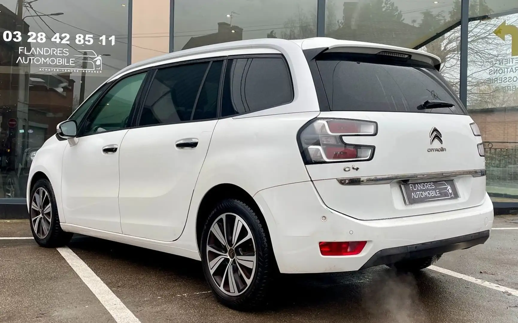 Citroen C4 Picasso Grand SpaceTourer PureTech 130ch S&S Shine Blanc - 2