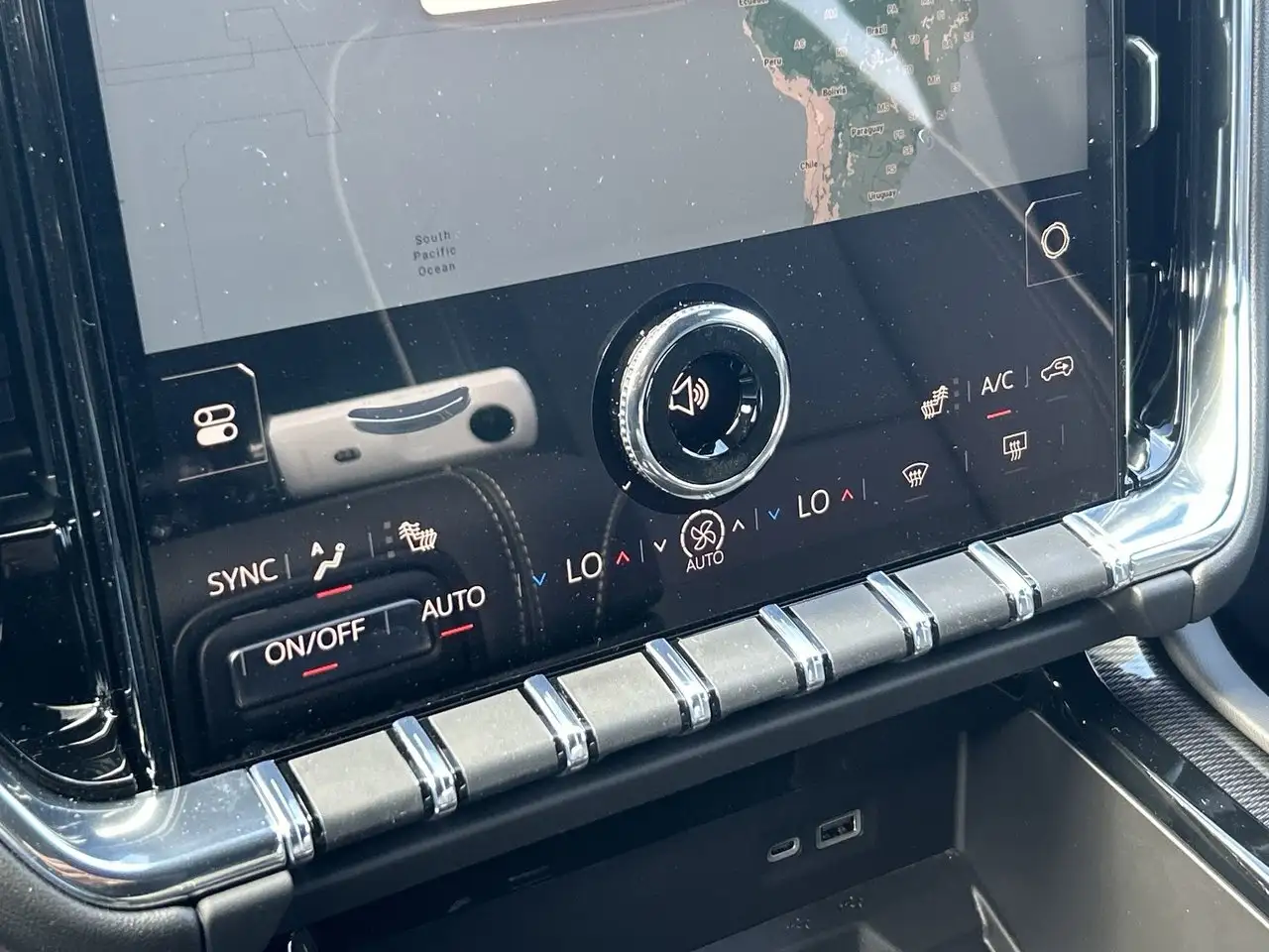 GMC Yukon снимка GMC Yukon