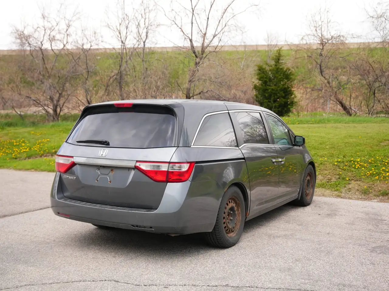 Honda Odyssey снимка Honda Odyssey