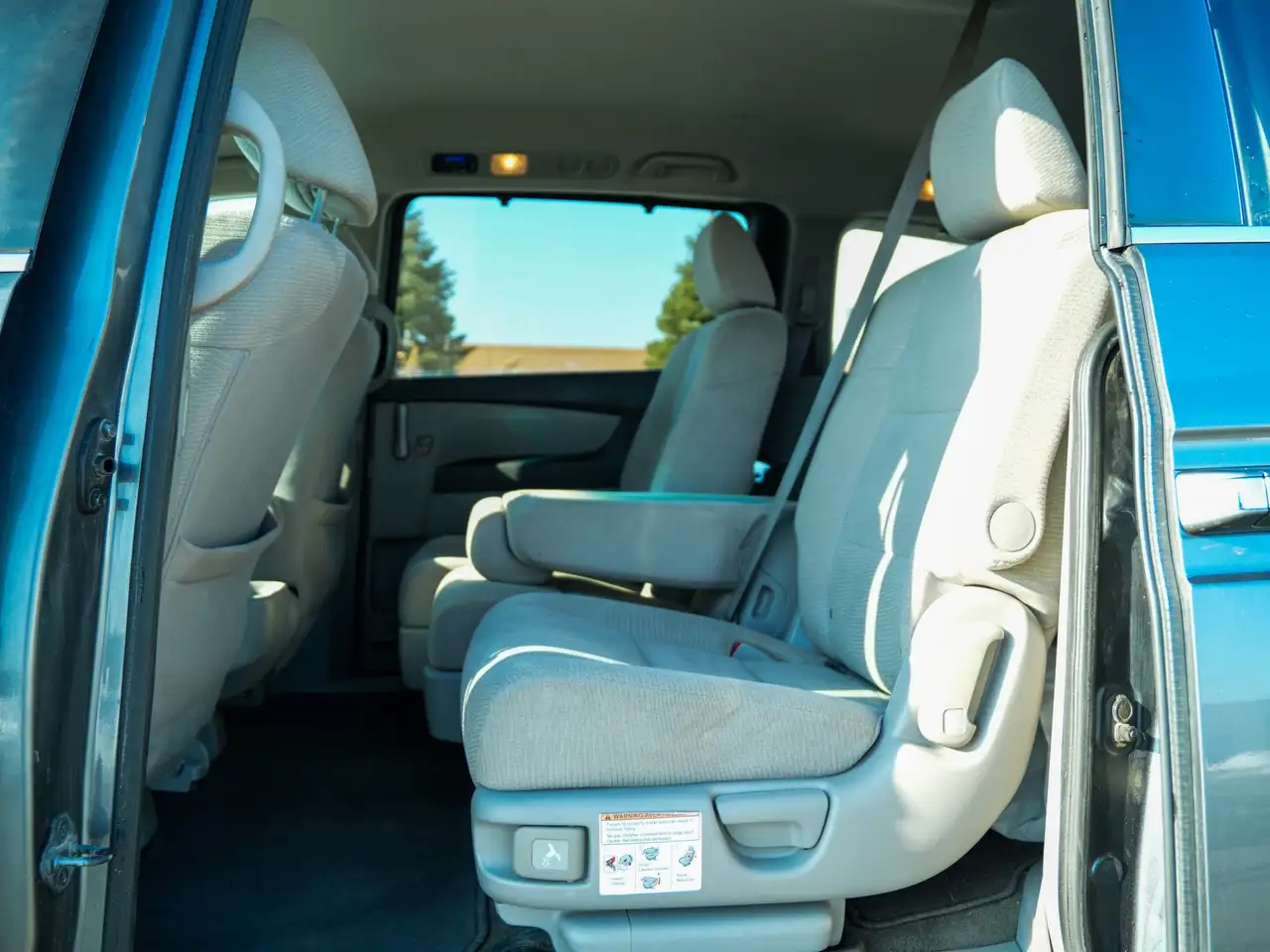 Honda Odyssey снимка Honda Odyssey