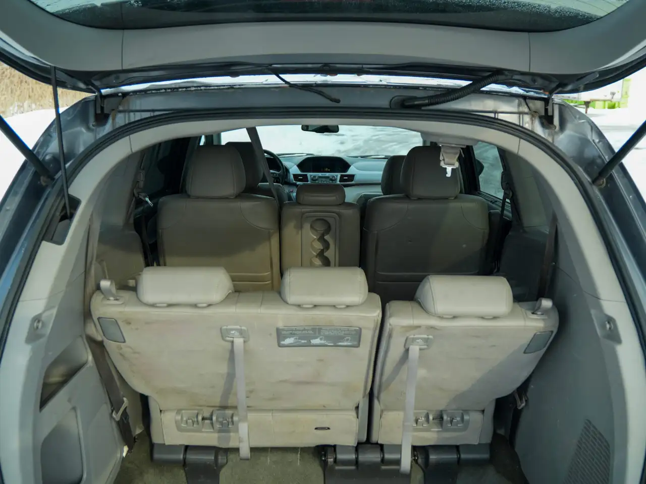 Honda Odyssey снимка Honda Odyssey