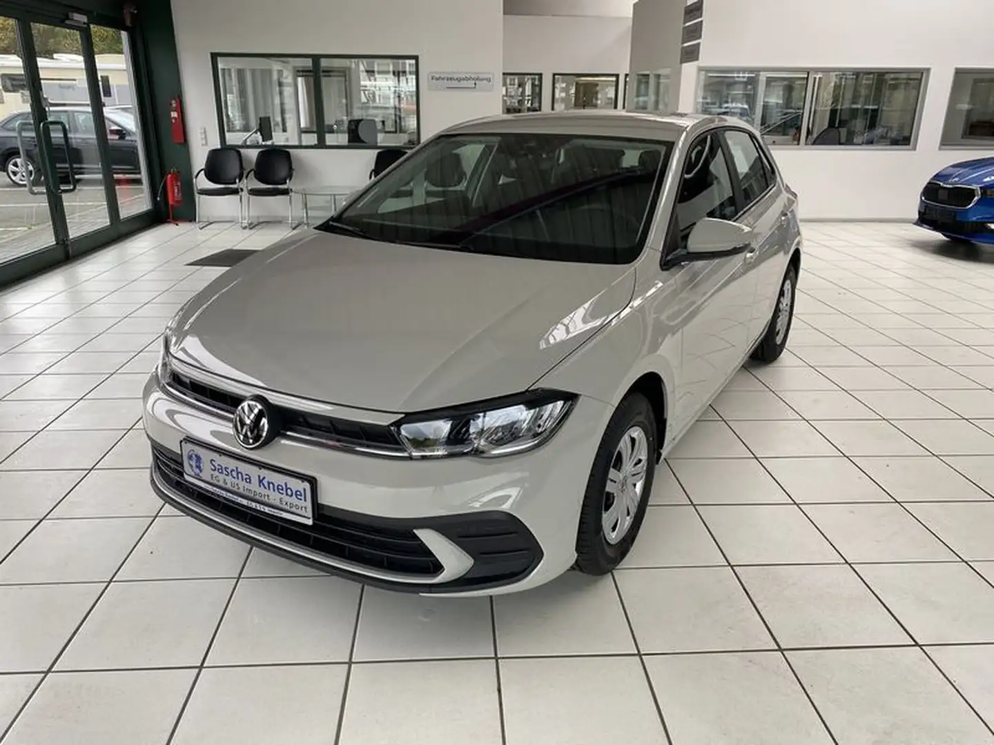 Volkswagen Polo 1.0 MPI Start Klima PDC LAGER Gris - 2