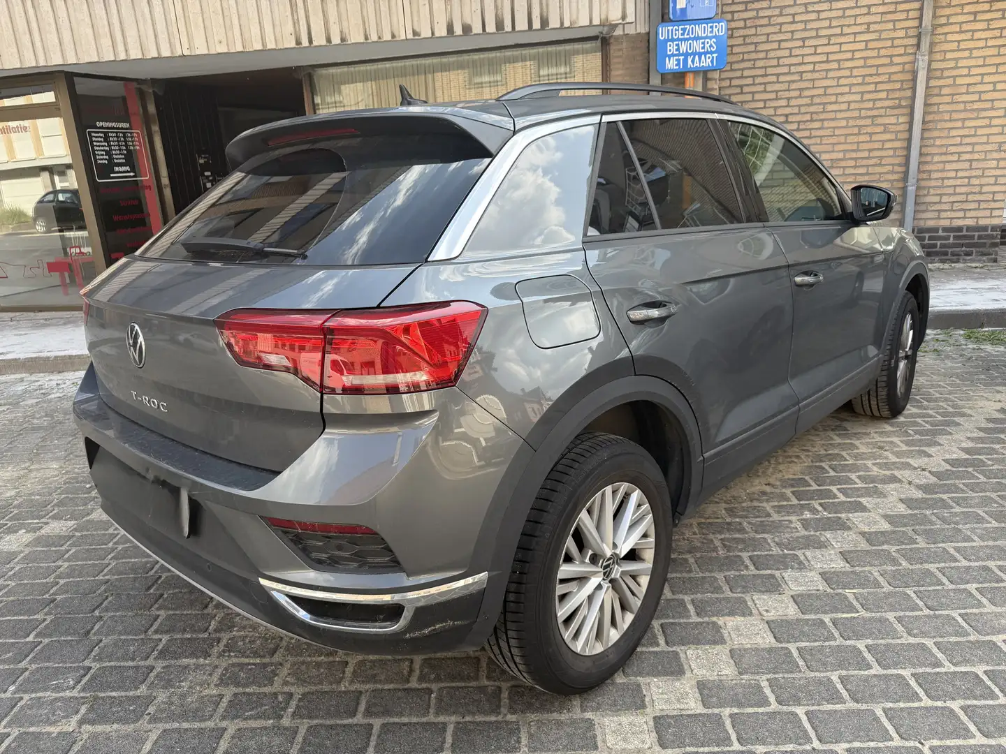 Volkswagen T-Roc Life Gris - 1