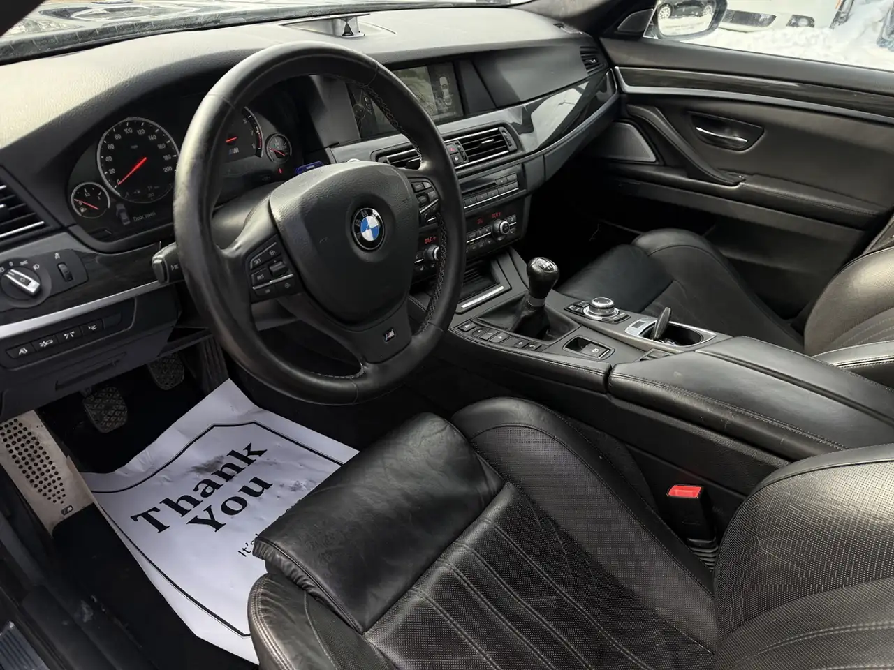 BMW M5 снимка BMW M5