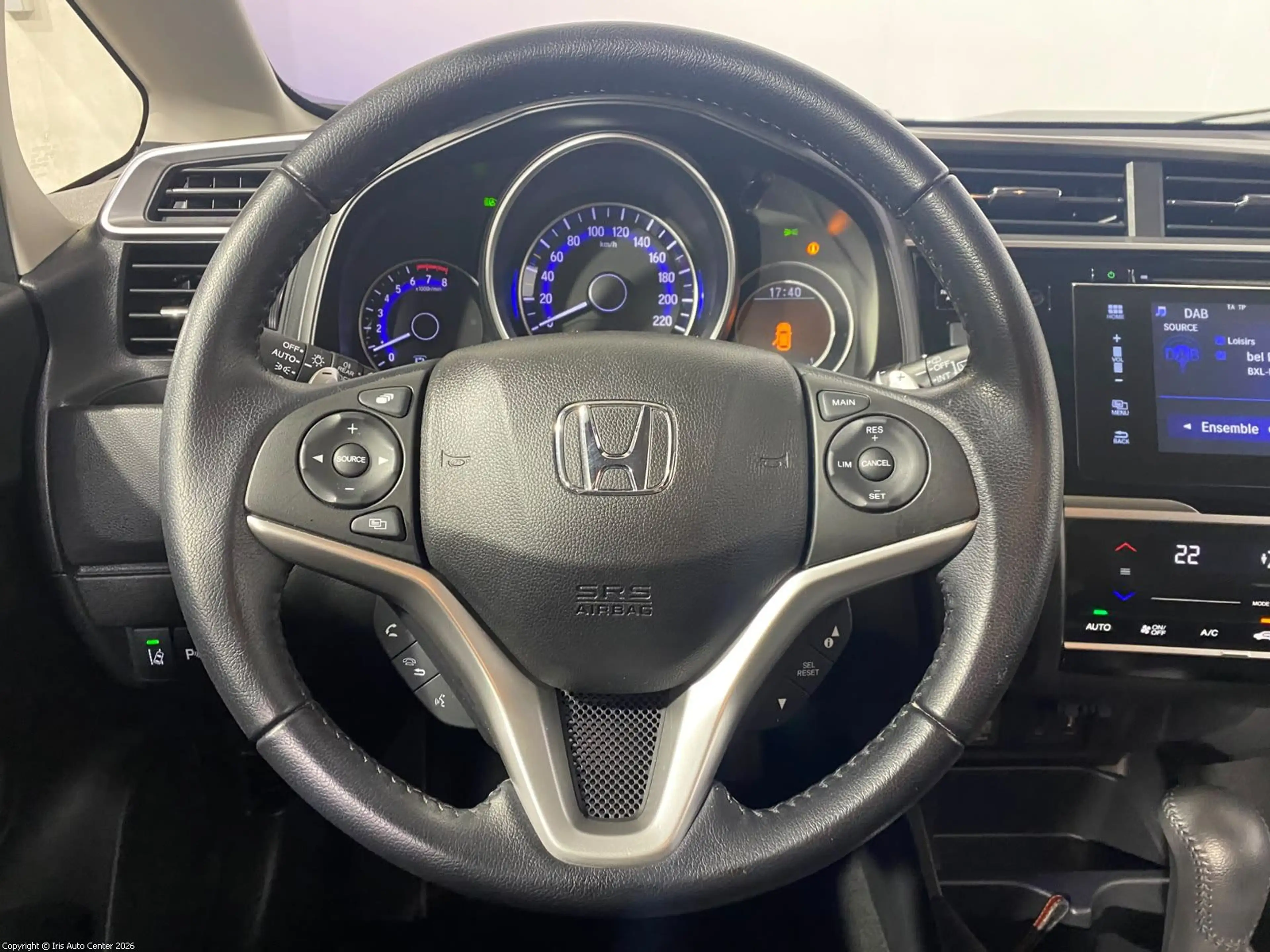 Honda Jazz 1.3 I-VTEC CVT | KEY-LESS | NAVI. | CAMERA — photo 10