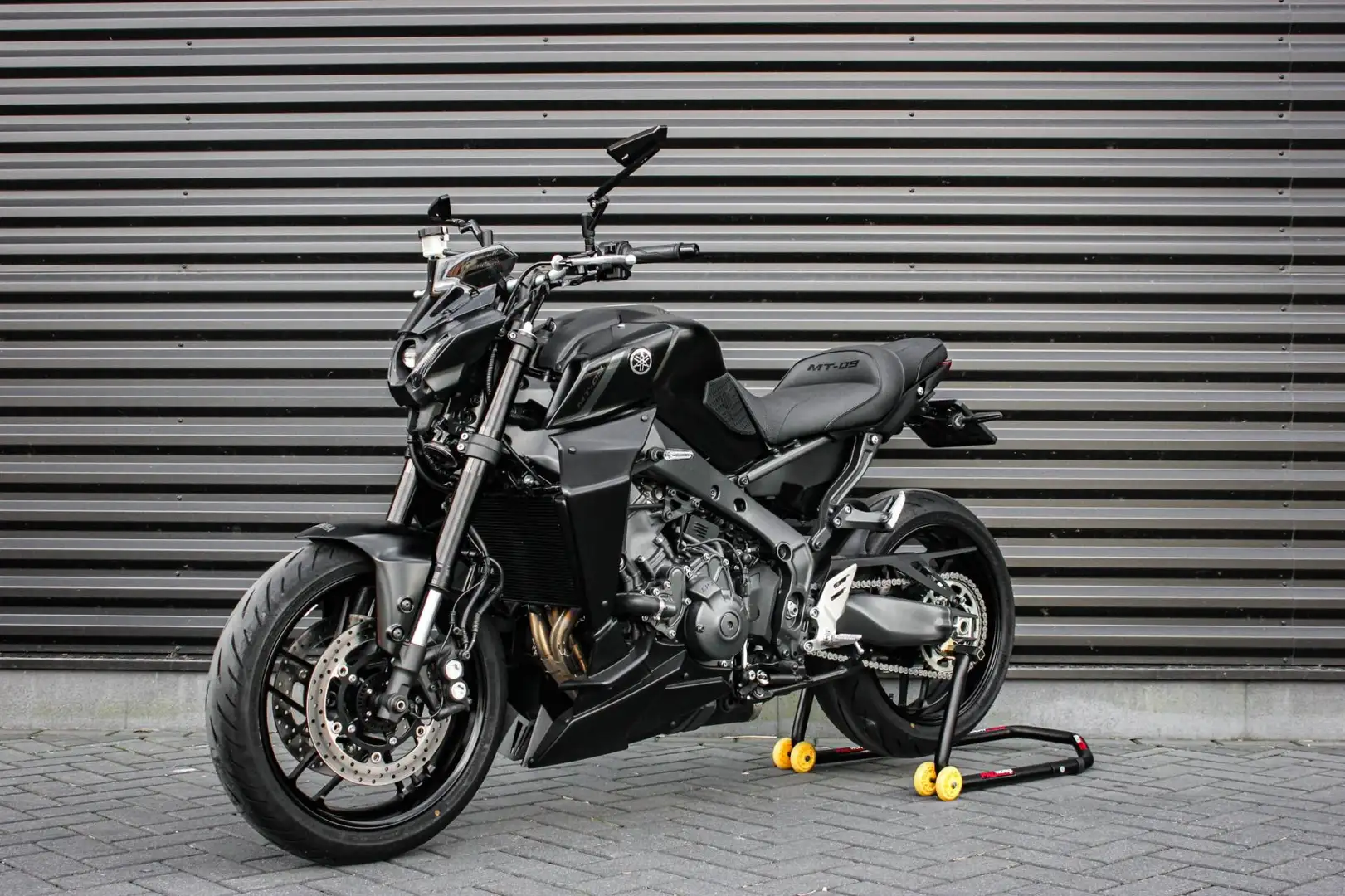 Yamaha MT-09 Tour ABS 119PK 2022 / 2DKM / NIEUWSTAAT / COMPLETE Чорний - 1