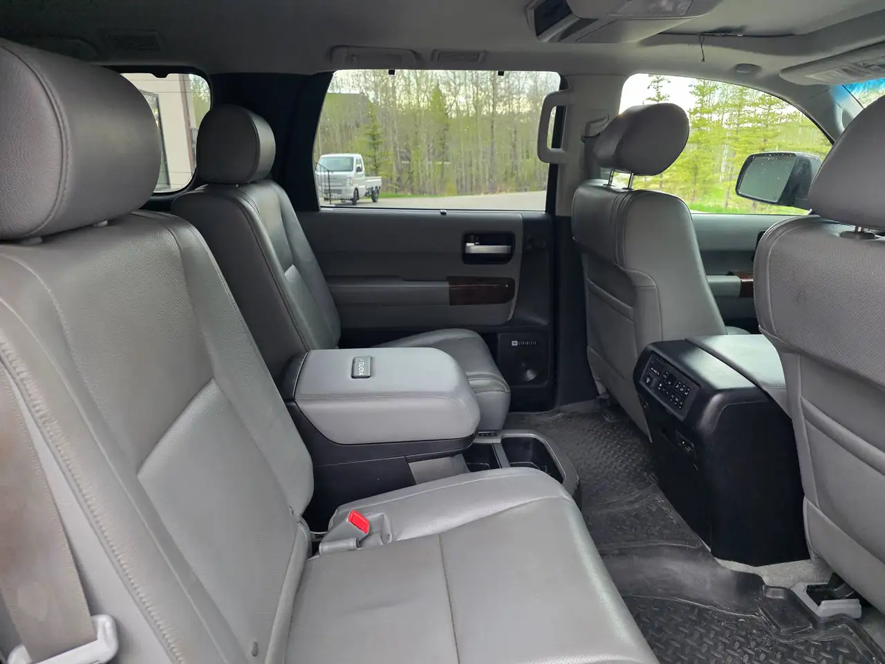2010 Toyota Sequoia