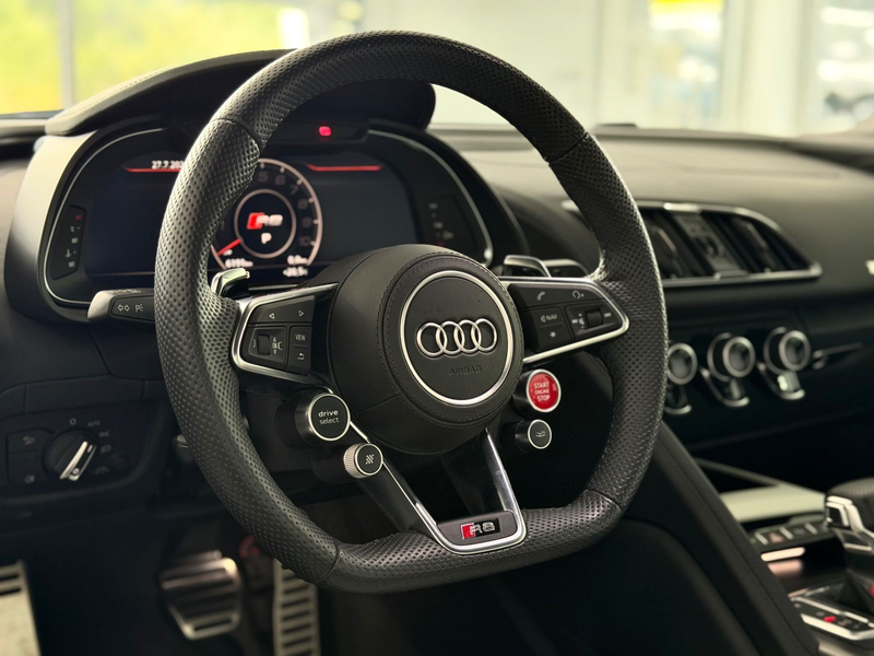 Audi R8 Coupe 5.2 FSI RWD performance/1.Hand/Deutsch — photo 14