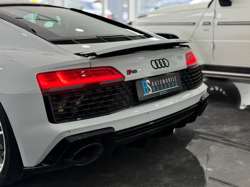 Audi R8 Coupe 5.2 FSI RWD performance/1.Hand/Deutsch — photo 8