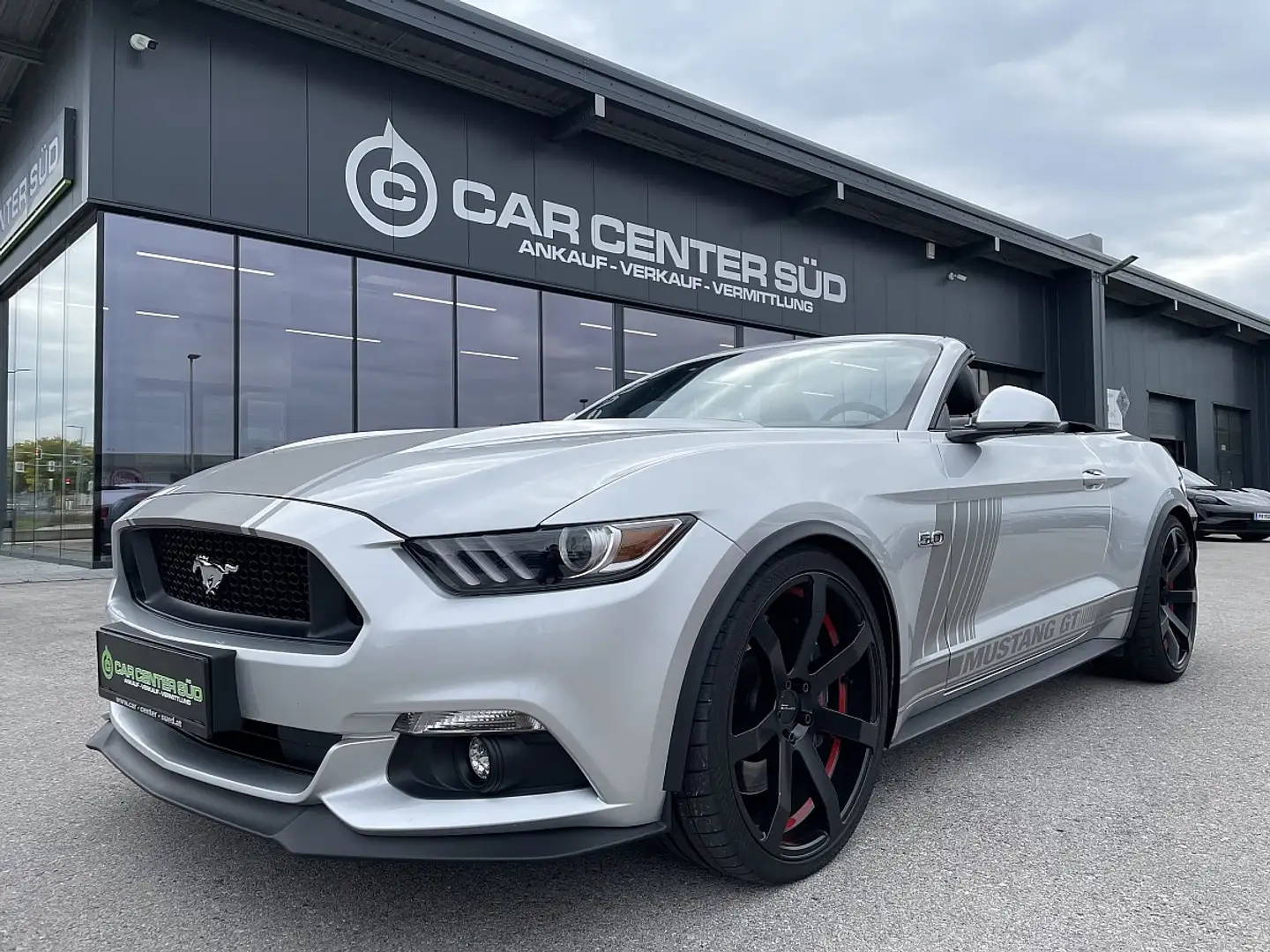 Ford Mustang 5,0 Ti-VCT V8 GT Cabrio Aut. Silber - 1
