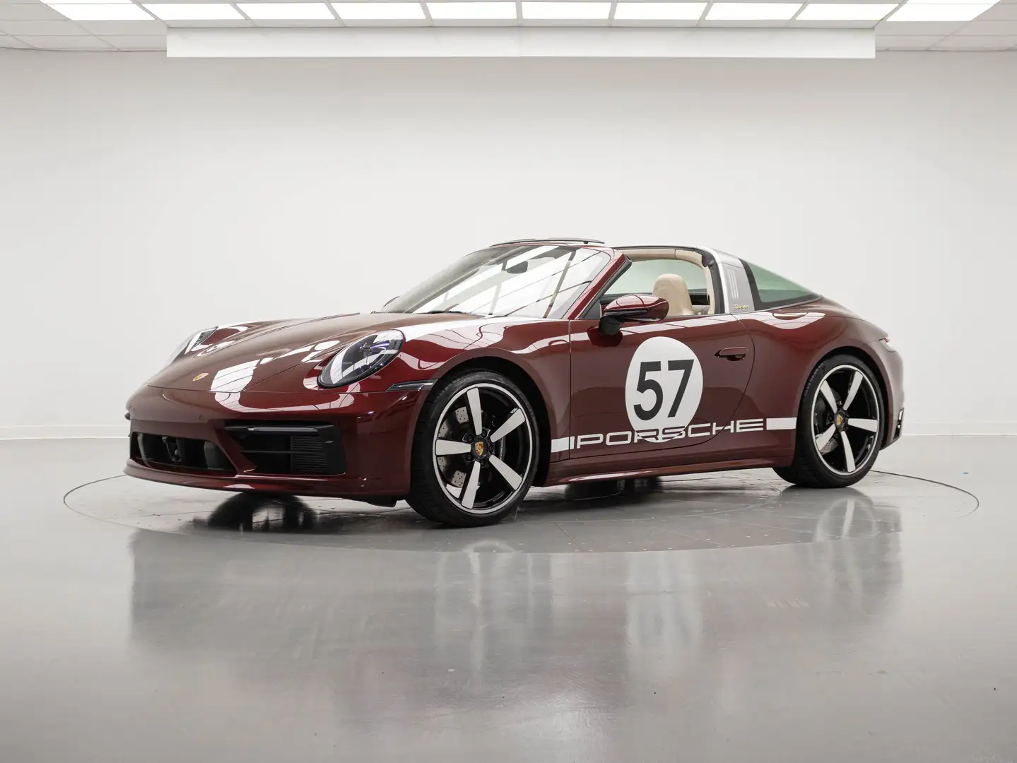 Porsche 992 911 Targa 4S Heritage Design Edition Rosso - 1
