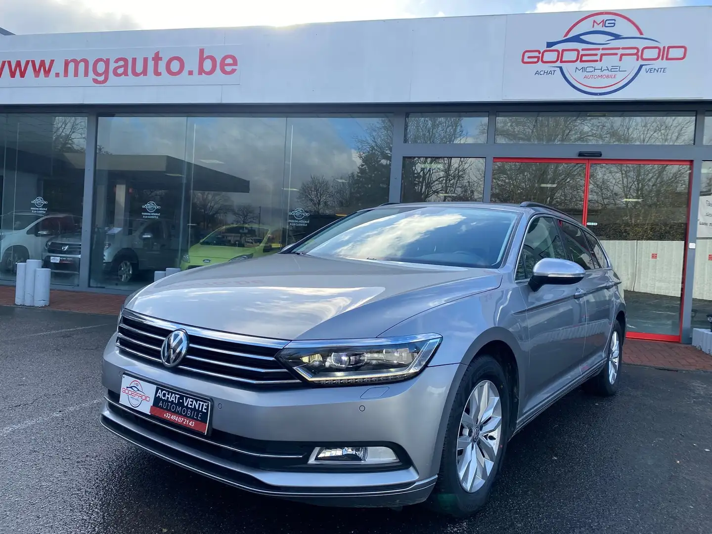 Volkswagen Passat Variant Passat SW 1.6 CR TDi Comfortline Business Argent - 1