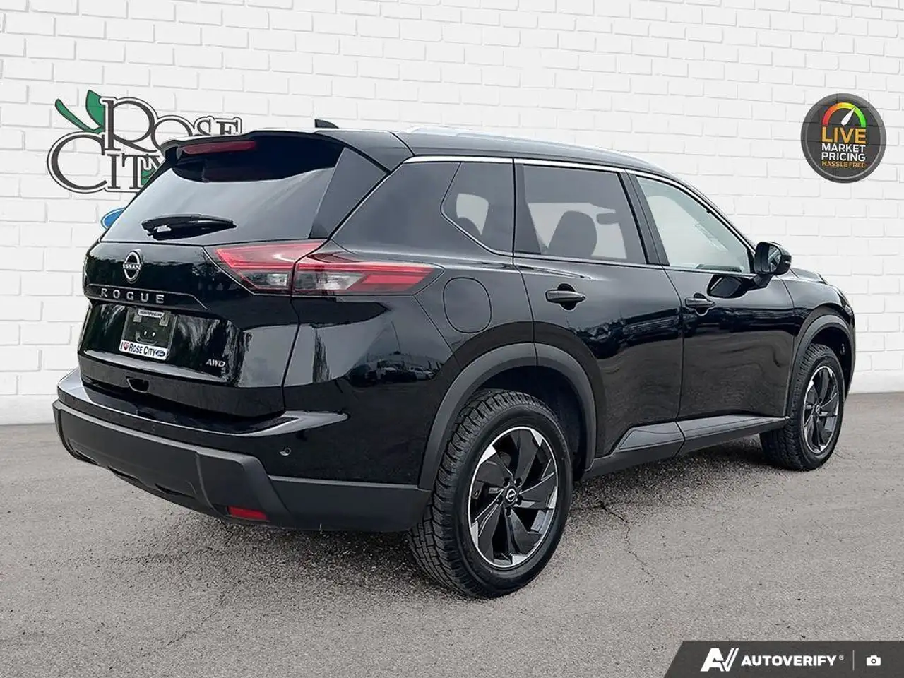 Nissan Rogue снимка Nissan Rogue