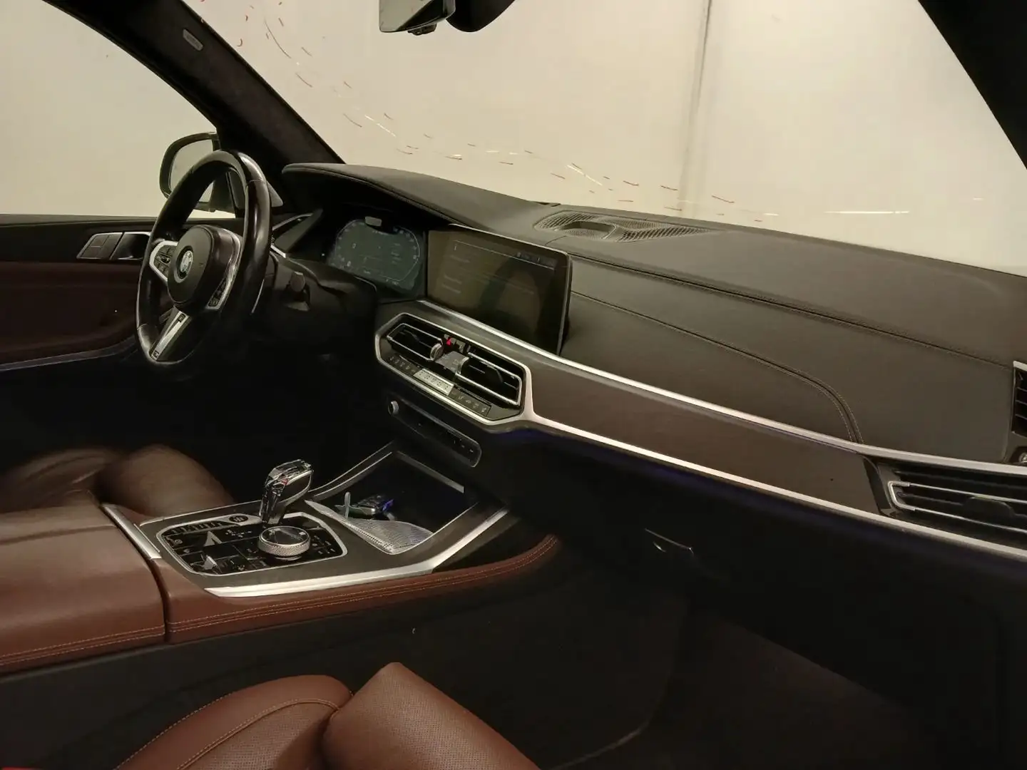 BMW X7 M50i LED/LEDER/HUD/STHZ/PANO/ACC/SURROUND VIEW Negru - 2