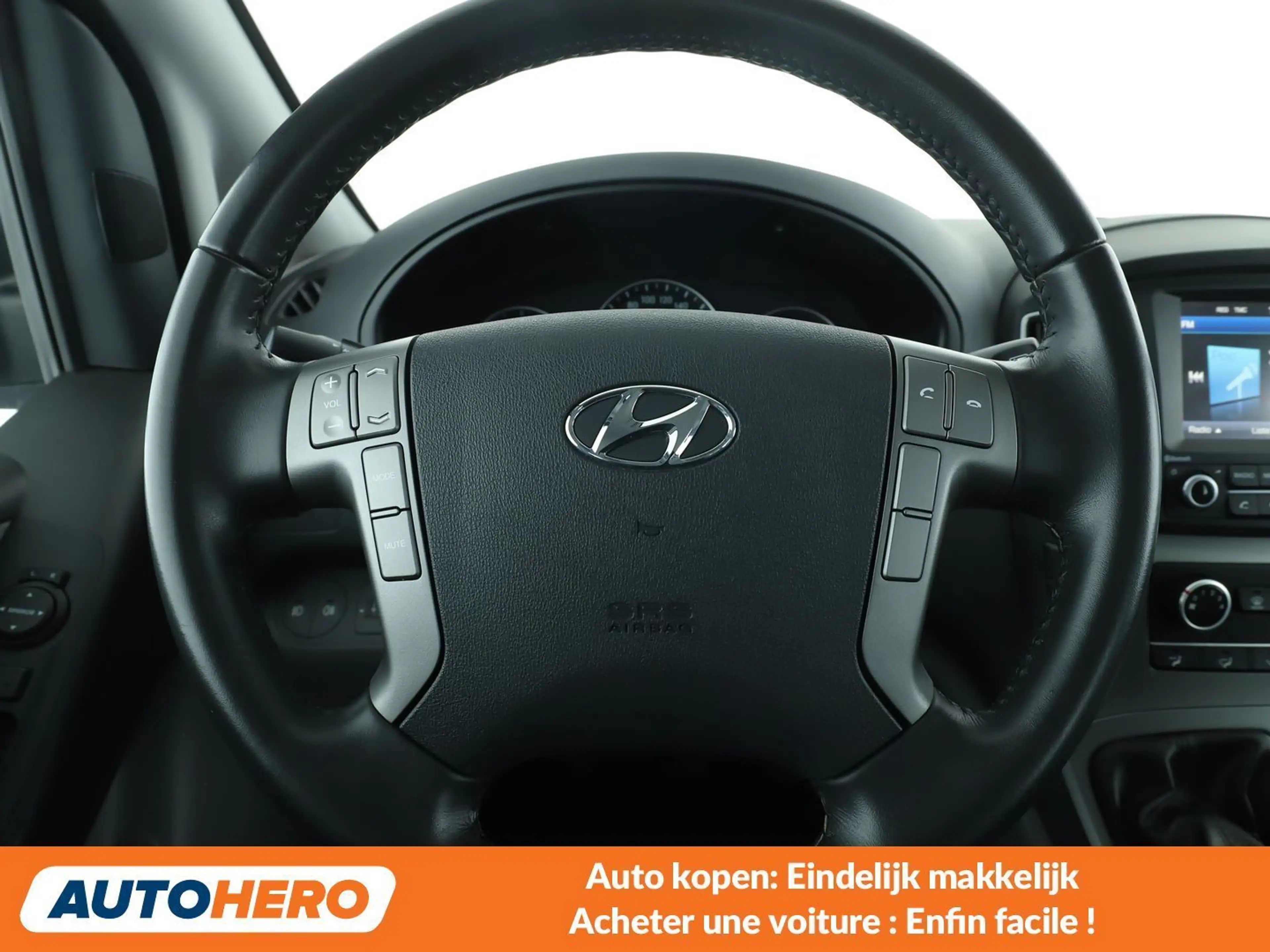 Hyundai H-1 2.5 CRDi Travel Family — photo 5