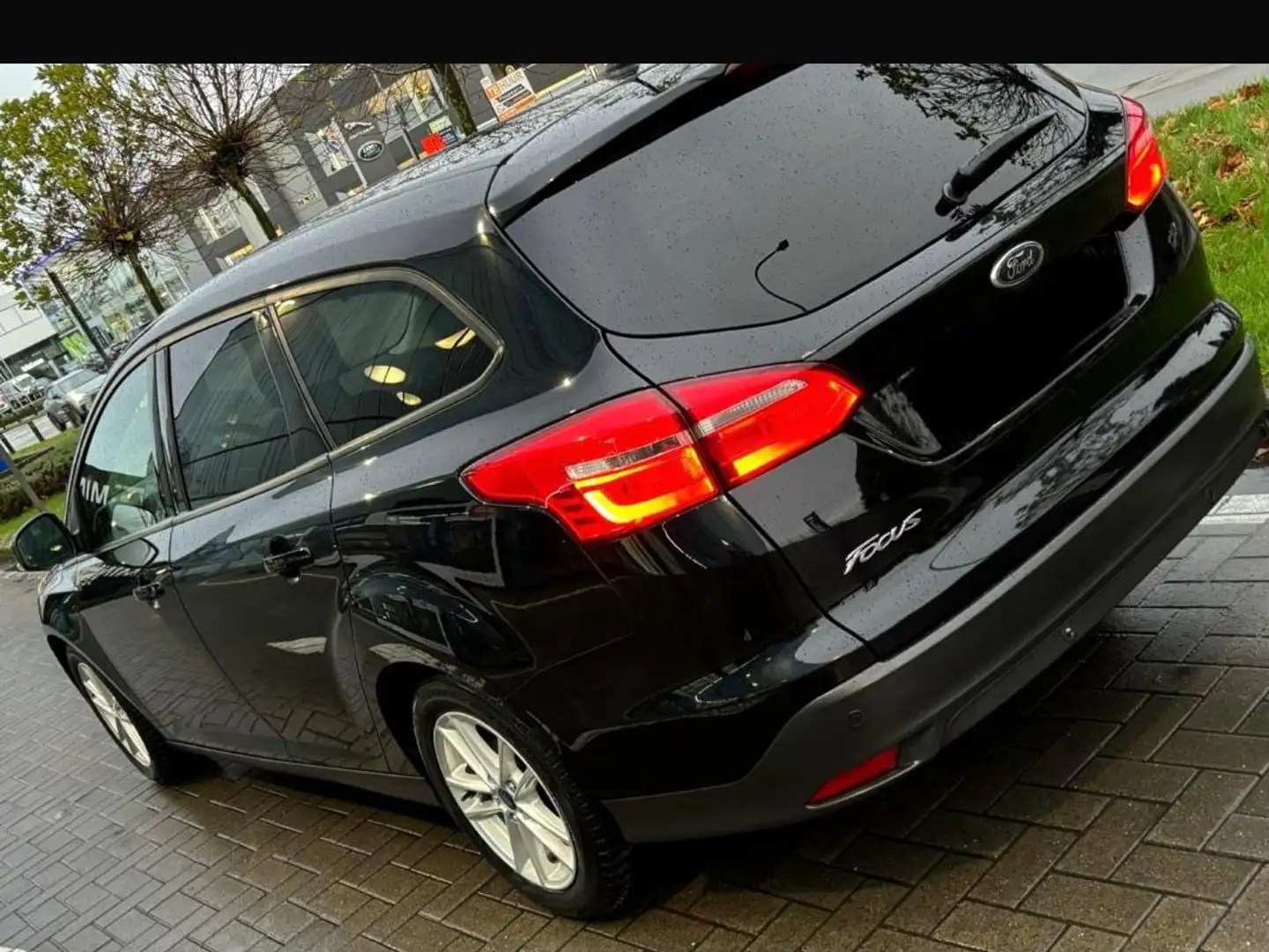 Ford Focus Focus Turnier 1.6 TDCi DPF Trend Noir - 2