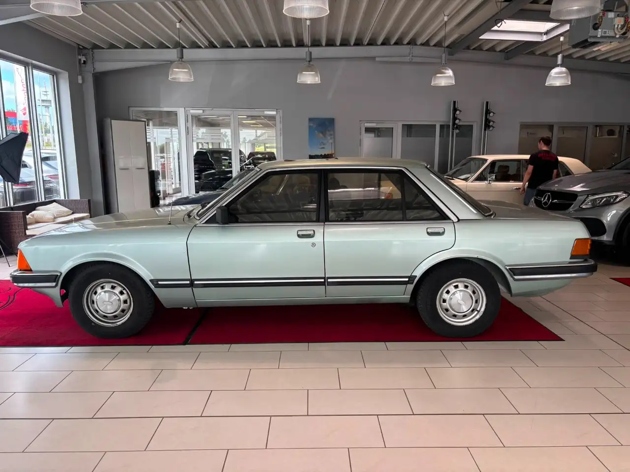 Ford Granada GL-GHIA *SERVO/SCHIEBEDACH*, foto 2