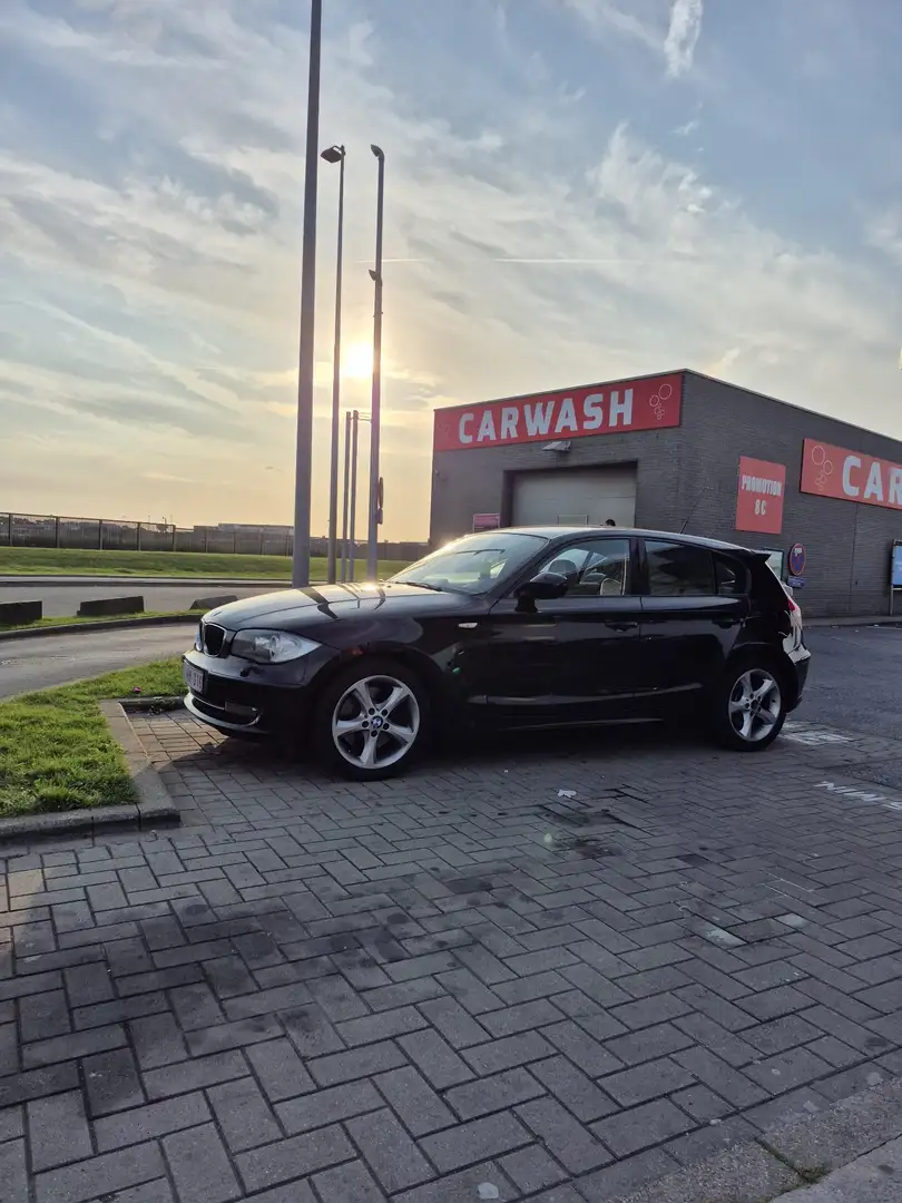 BMW 123 dA Fekete - 1