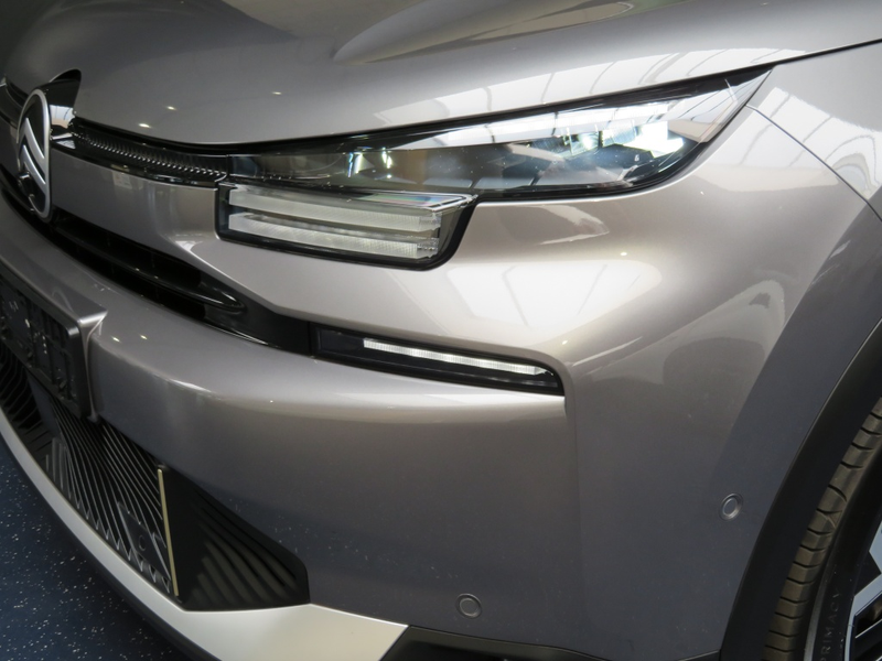 Citroen C4 1.2 Hybrid 145 Max — photo 20