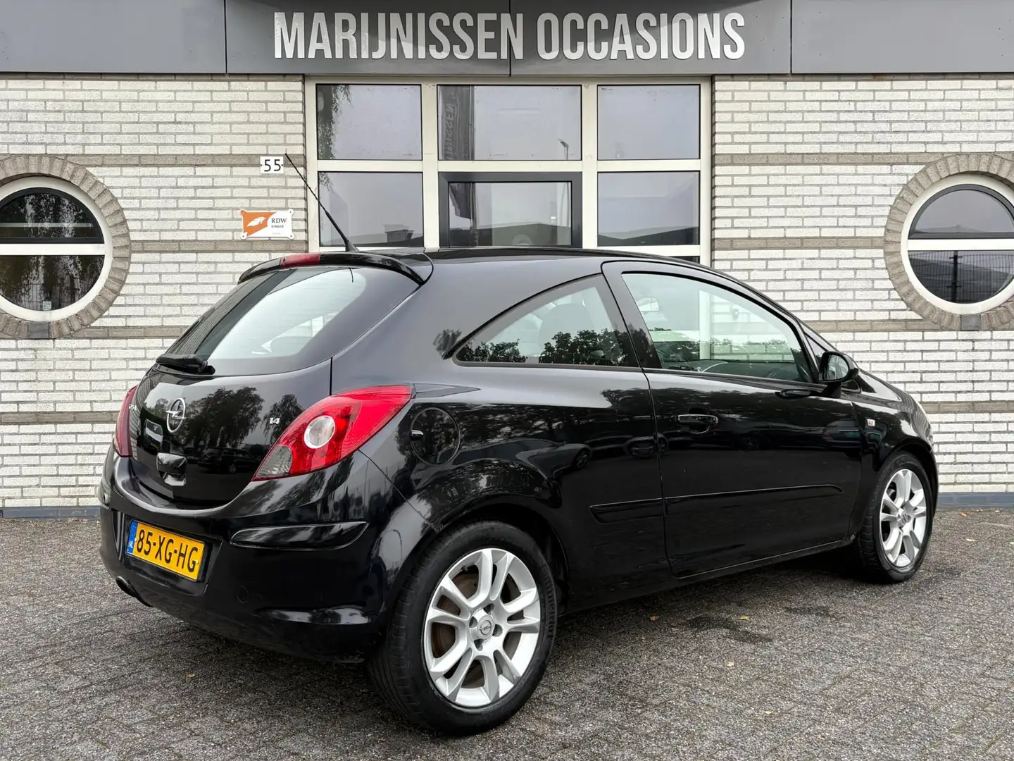 Opel Corsa 1.4-16V Sport |Airco,ElekPkt| Nero - 2