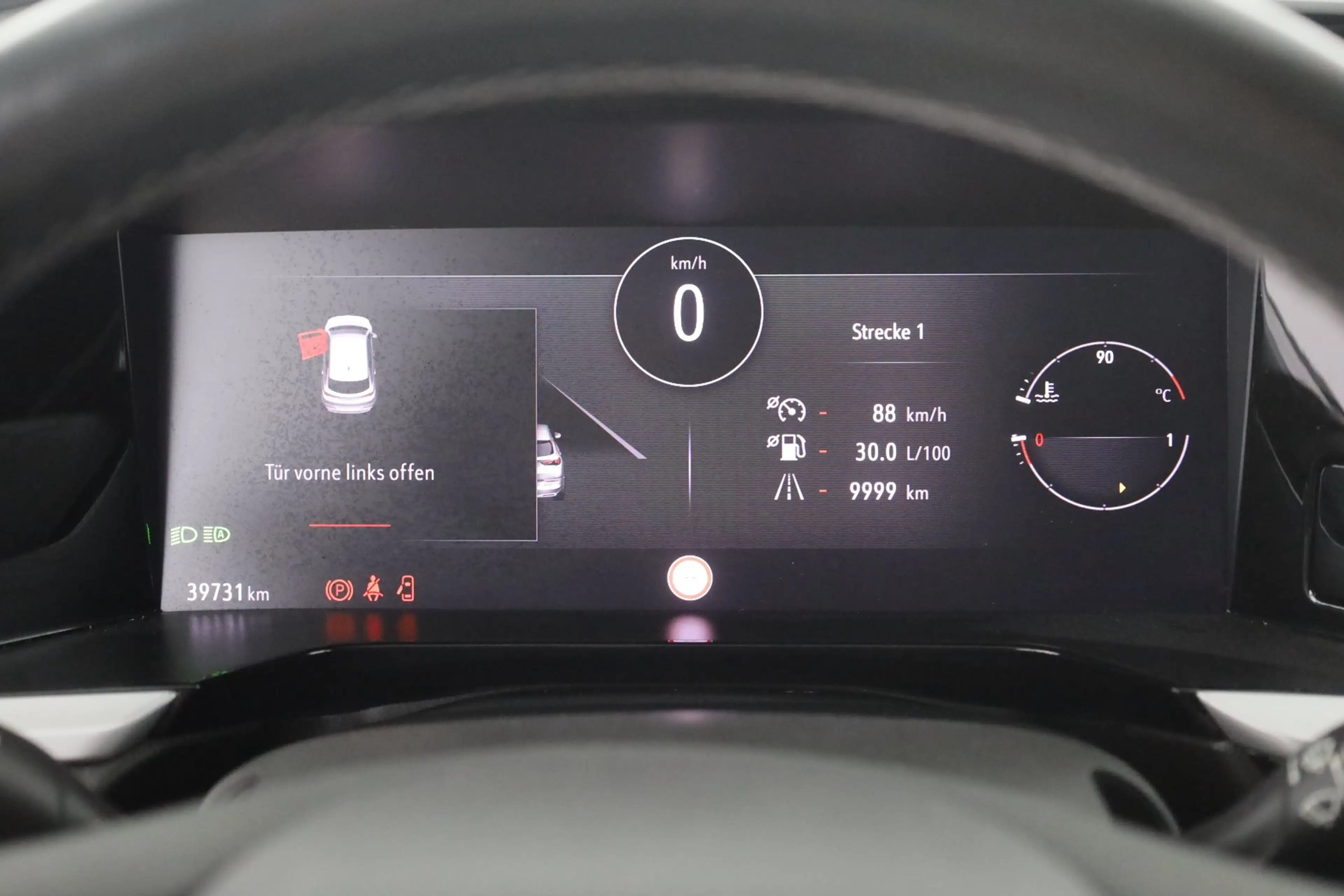 Opel Grandland 1.2 GS Line LED Navi Sitzheizung 360° — photo 12