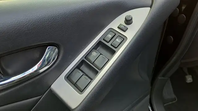 Nissan Murano view 13