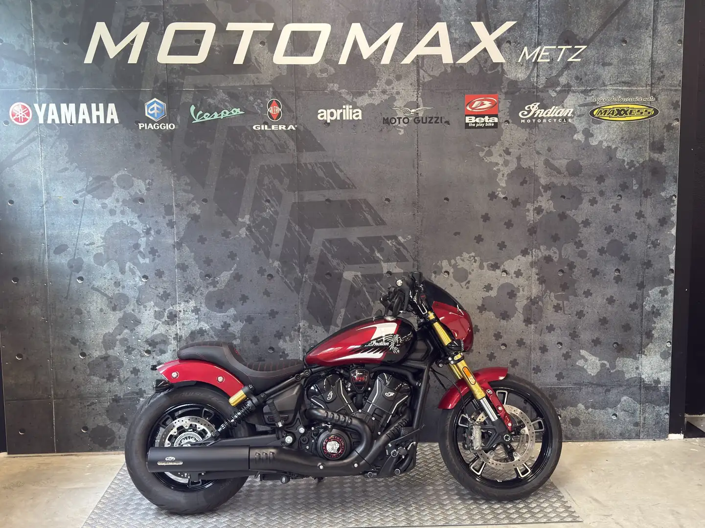 Indian Scout Rouge - 1