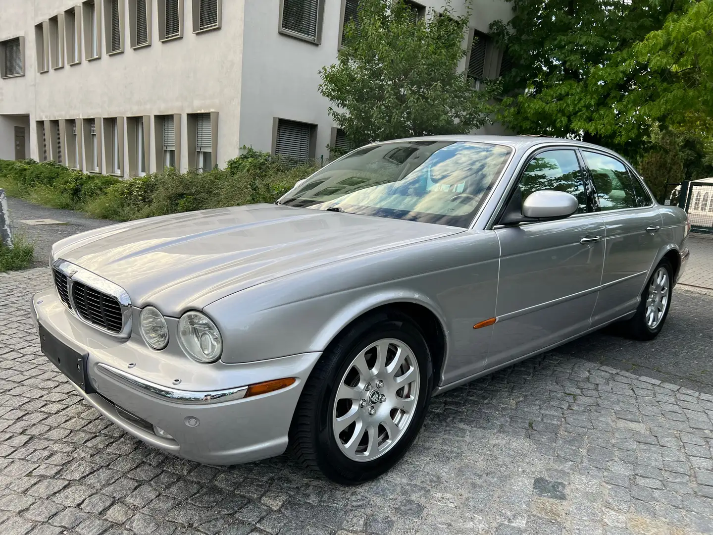 Jaguar XJ8 3.5 XJ erste Hand Grau - 1