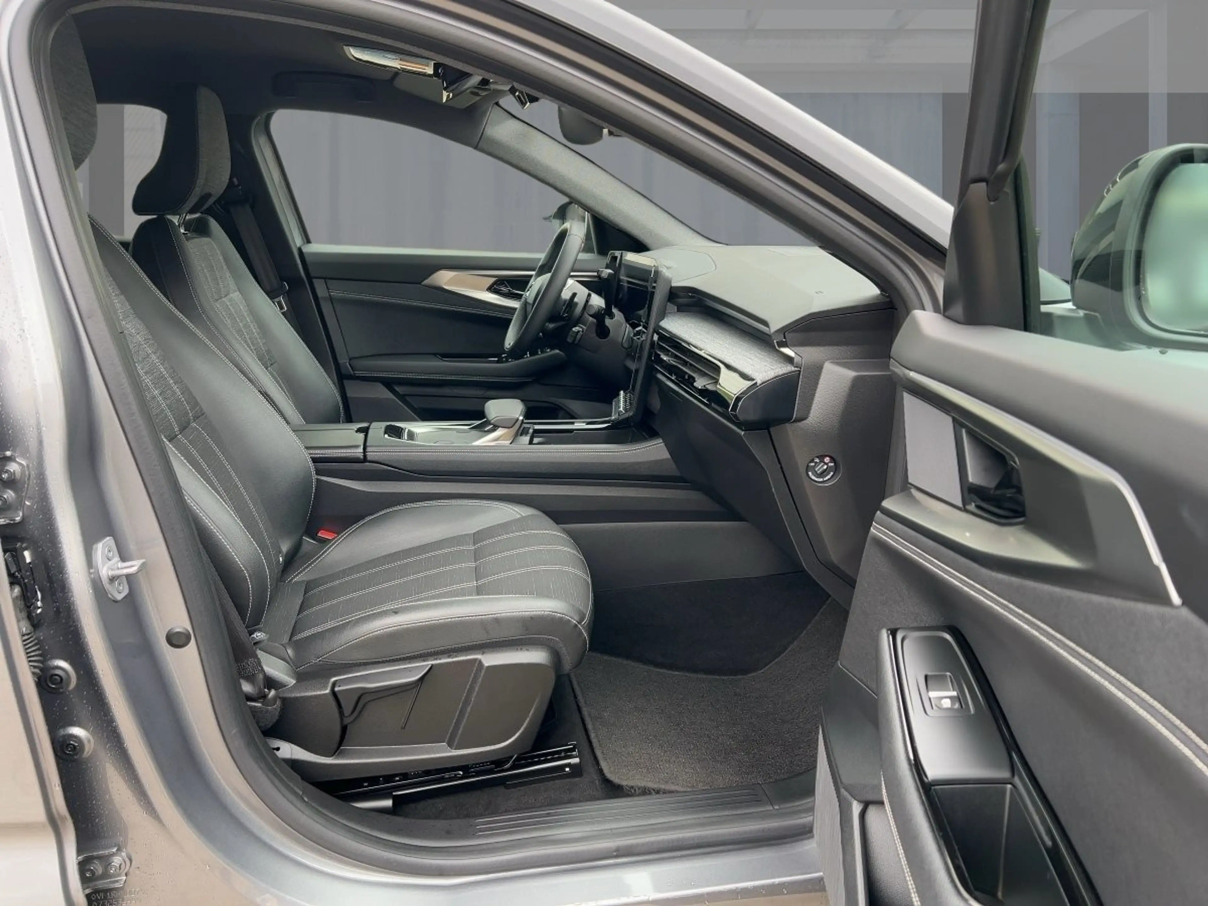 Renault Austral 1.2 Full Hybrid Techno 200 SHZ PDC BT — photo 8