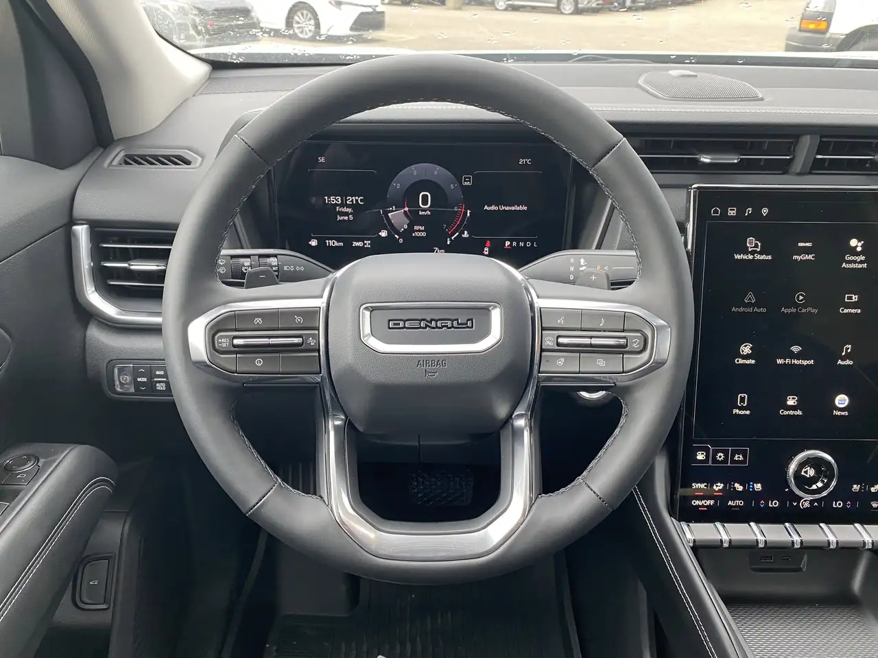 GMC Terrain photo GMC Terrain