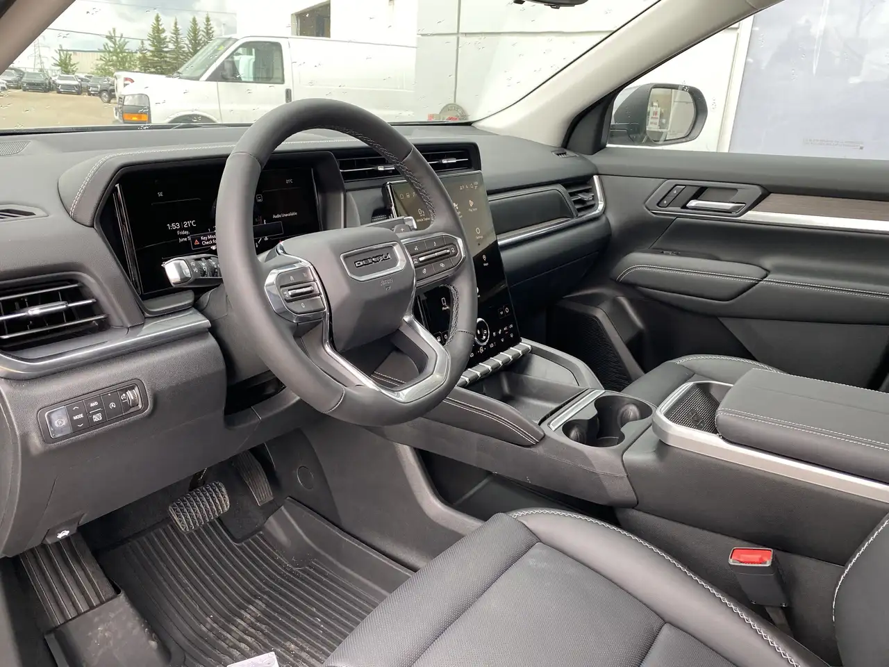 GMC Terrain photo GMC Terrain