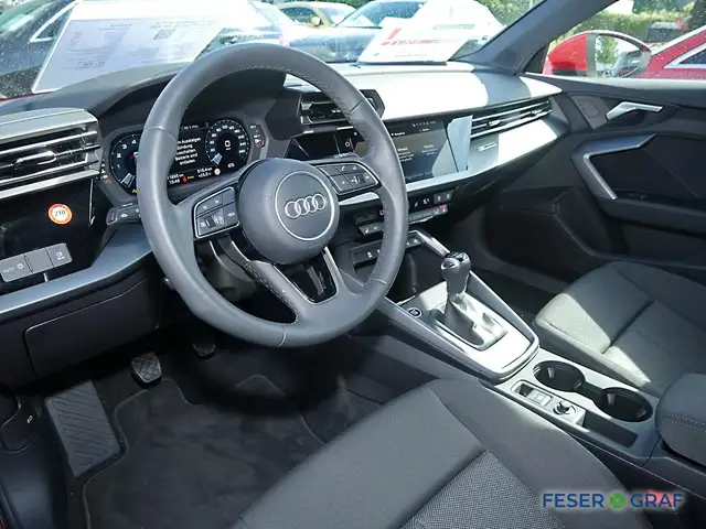 Audi A3 view 8