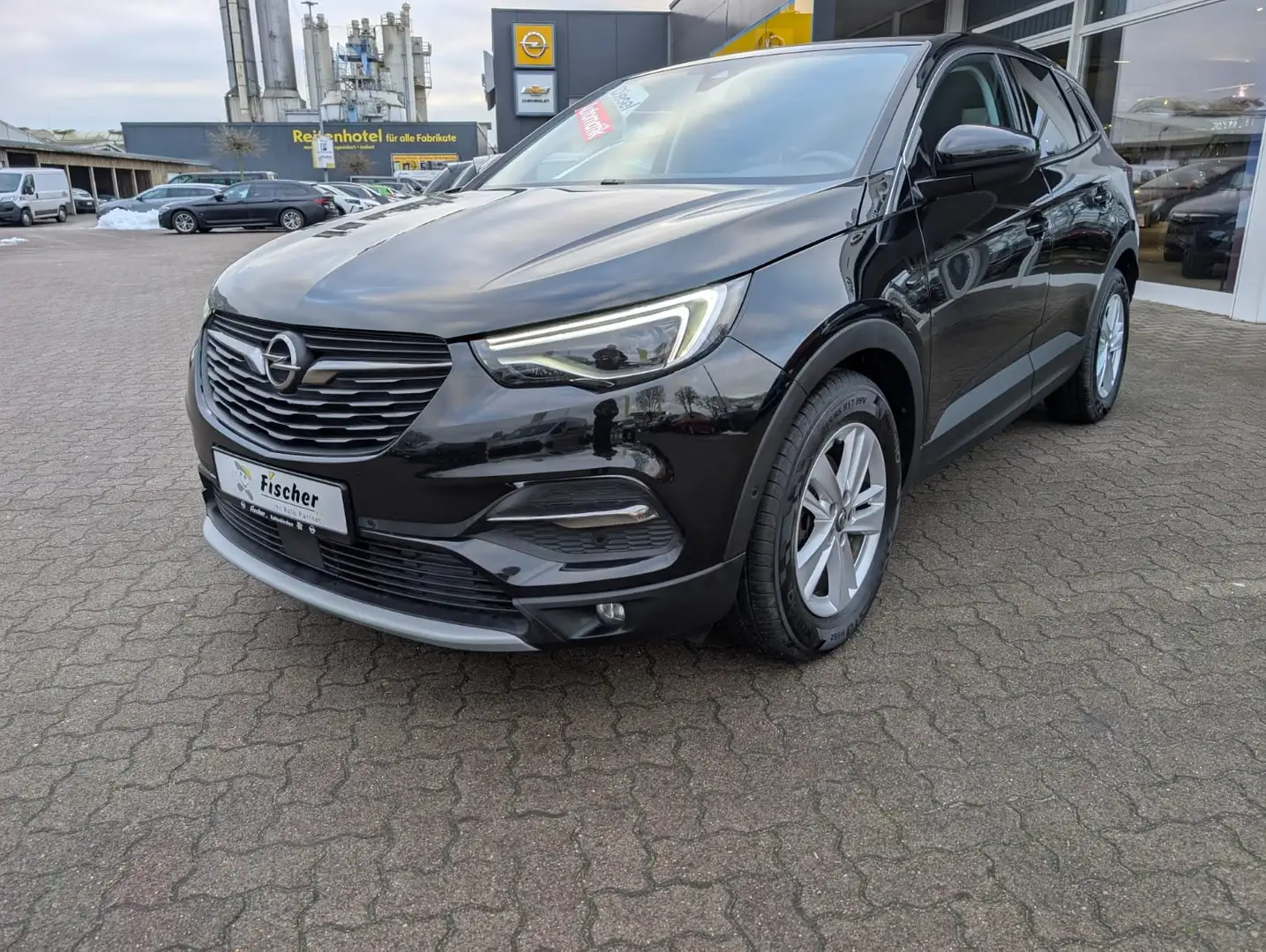 Opel Grandland X Innovation / AHK / Navigation Schwarz - 1