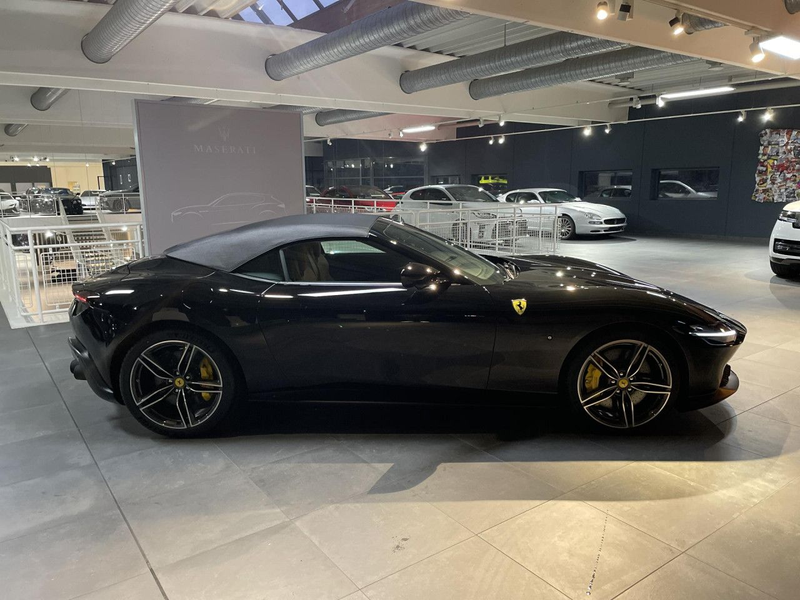 Ferrari Roma SPIDER Dayt Display MagRide 2025 — photo 7