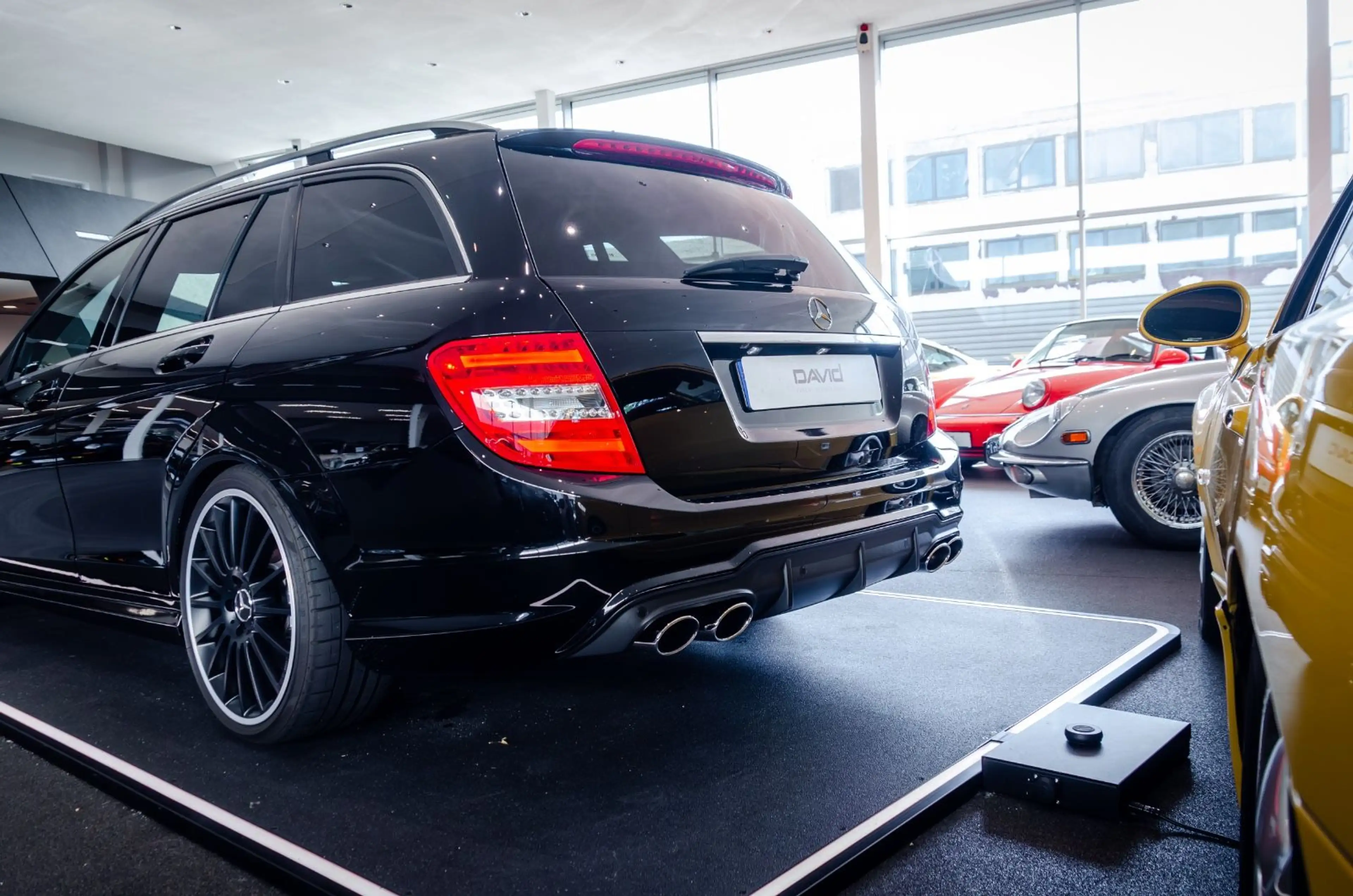 Mercedes-Benz C 63 AMG T-Modell*Deutsch*Unfallfrei*Scheckheft* — photo 9