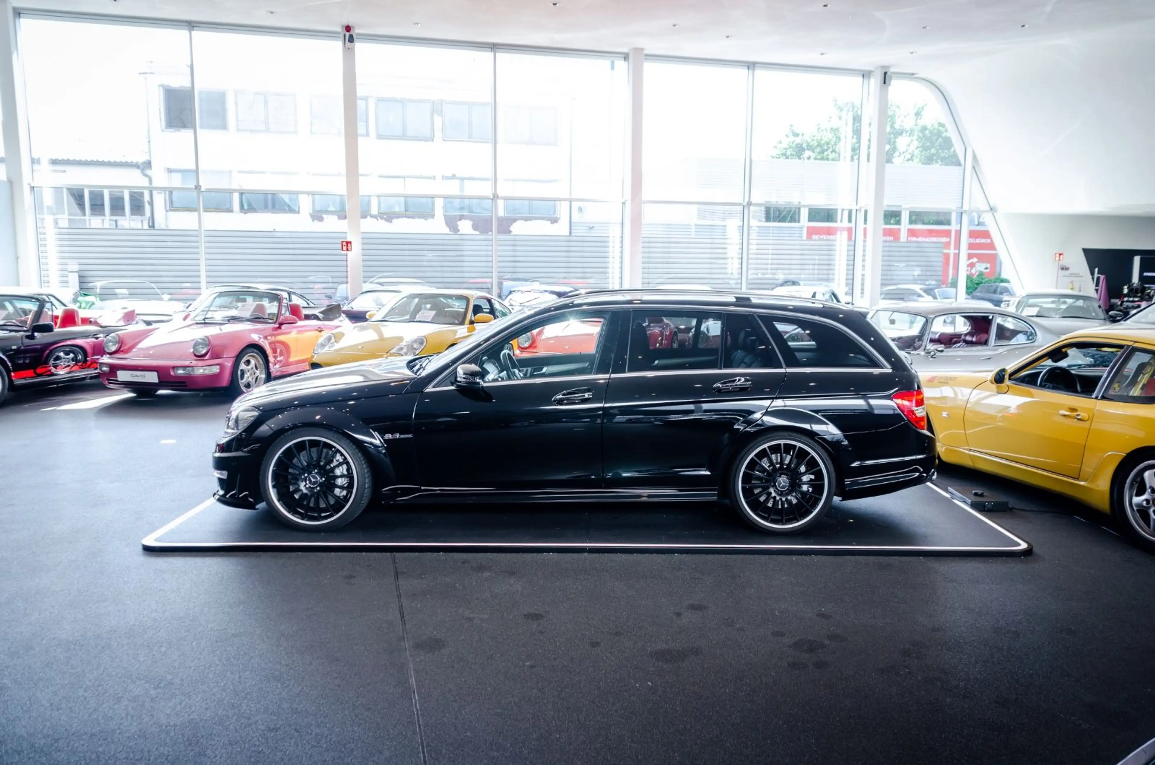Mercedes-Benz C 63 AMG T-Modell*Deutsch*Unfallfrei*Scheckheft* — photo 6