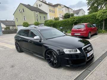 A6 Avant quattro Tiptronic