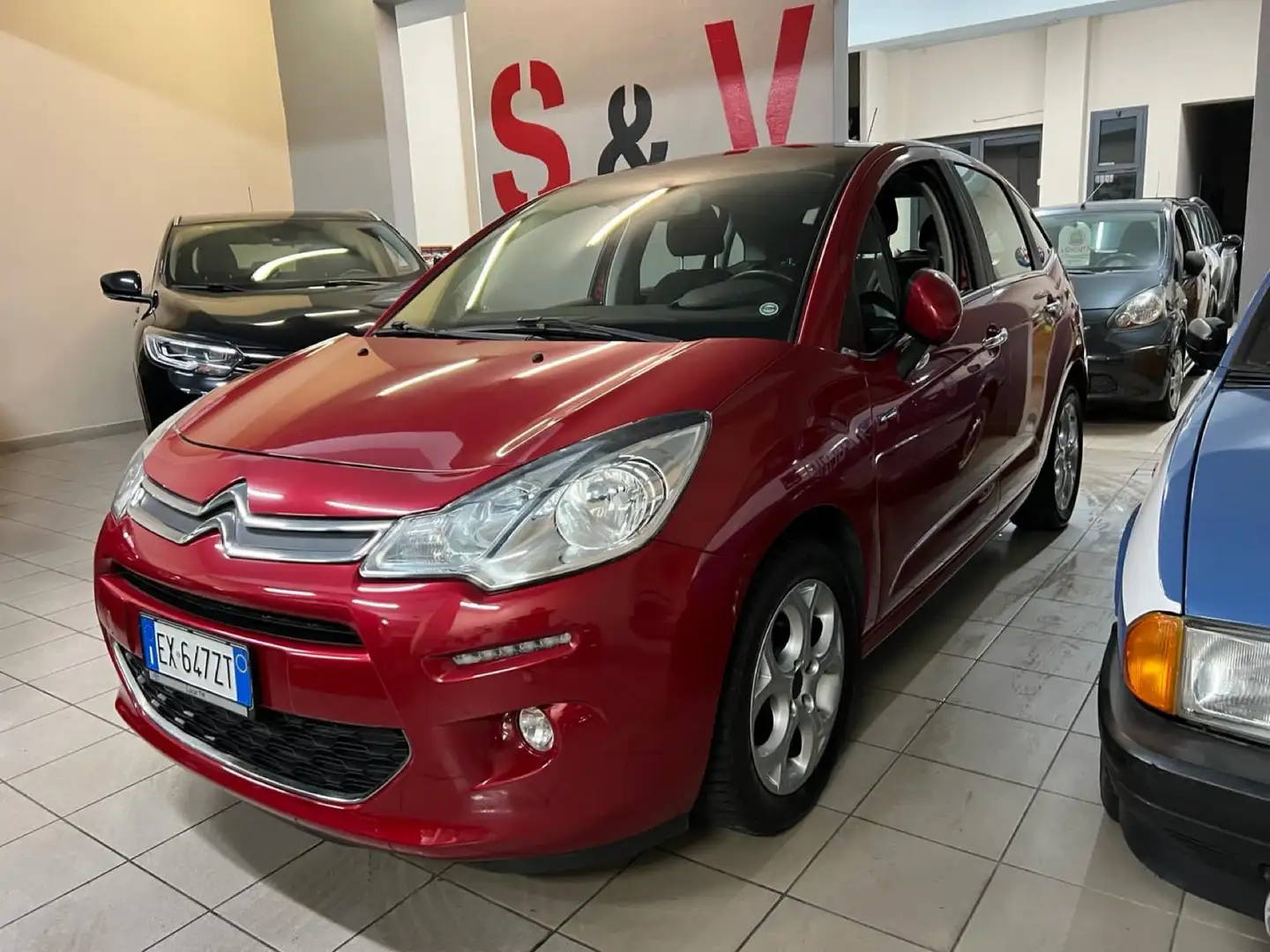 Citroen C3 1.2 puretech Exclusive 82cv E6 Rosso - 1