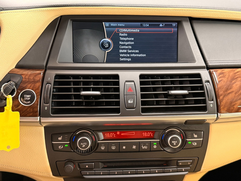 BMW X6 XDrive35i High Executive RubinSchwarz Youngtimer — photo 27