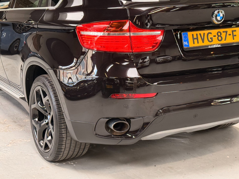 BMW X6 XDrive35i High Executive RubinSchwarz Youngtimer — photo 34