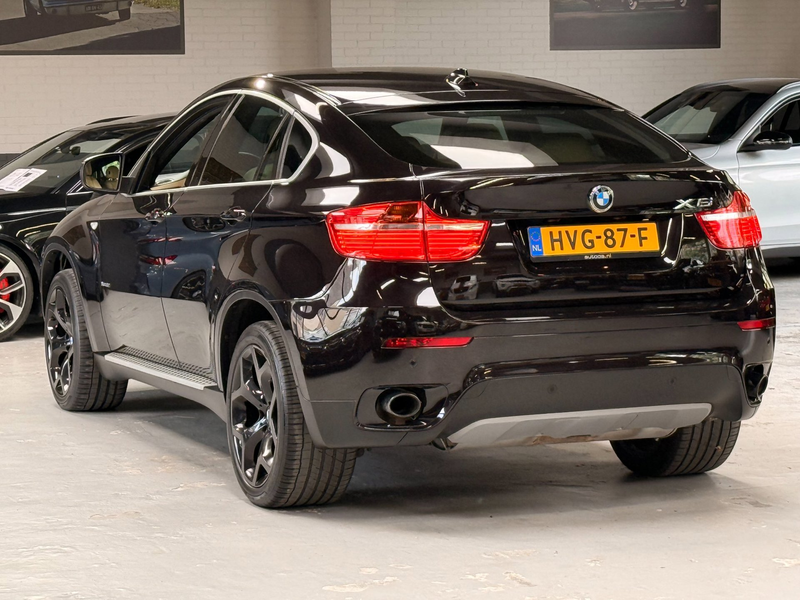 BMW X6 XDrive35i High Executive RubinSchwarz Youngtimer — photo 2